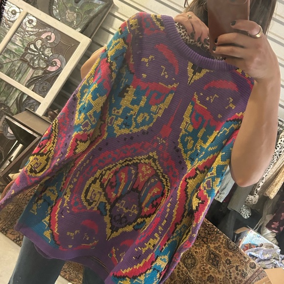 Colorful 80s Patterned Women's Sweater - Picture 4 of 4